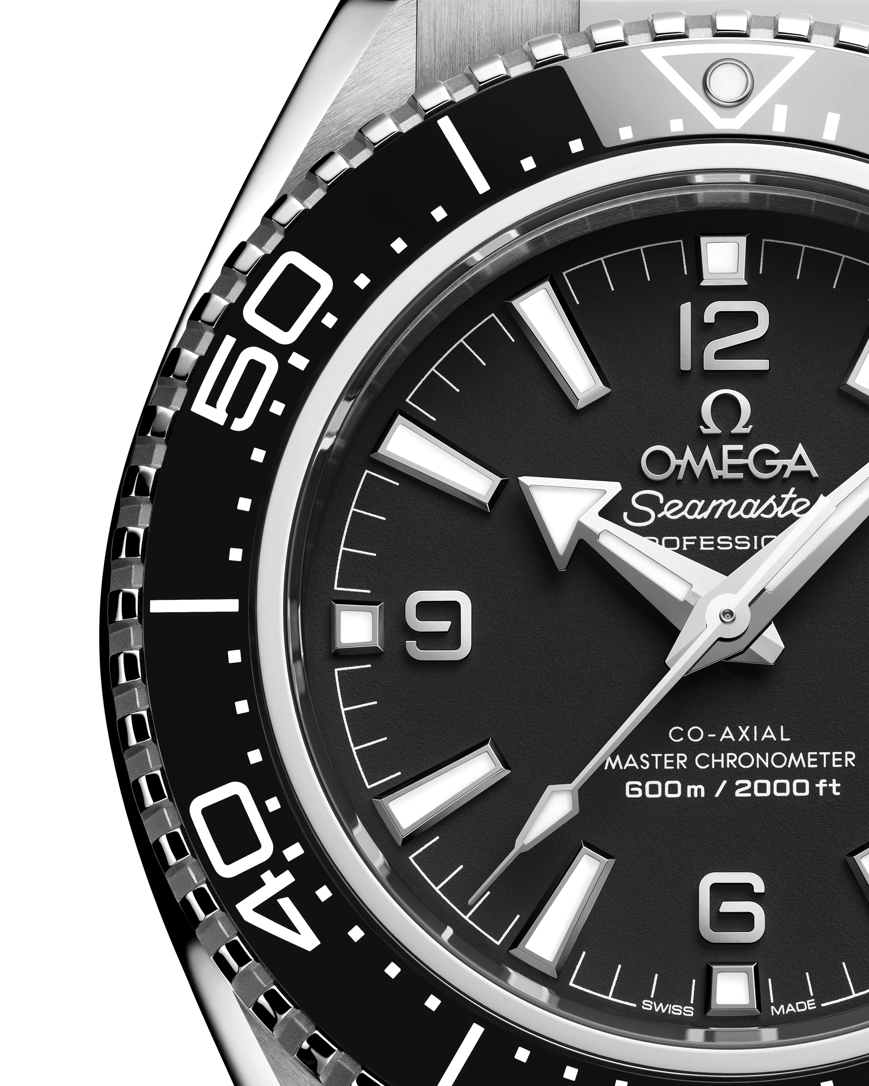 217.32.42.21.01.001 1.001 Stylish Automatic Watch - Water Resistant - Stainless Steel Case - Elegant Design - Image 3