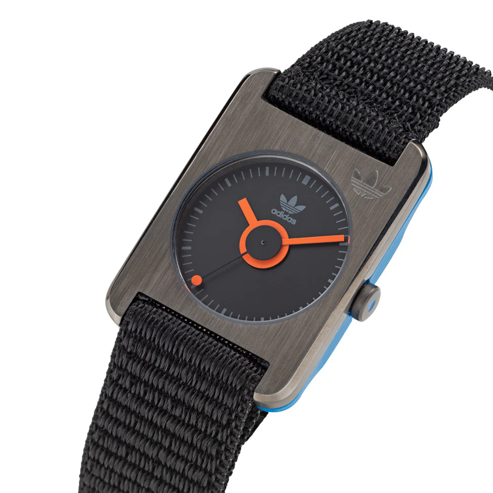 AOST22535 Retro Pop One 1-Year Warranty Black Stylish Design Durable Build Water-Resistant Fashionable Timepiece - Image 2