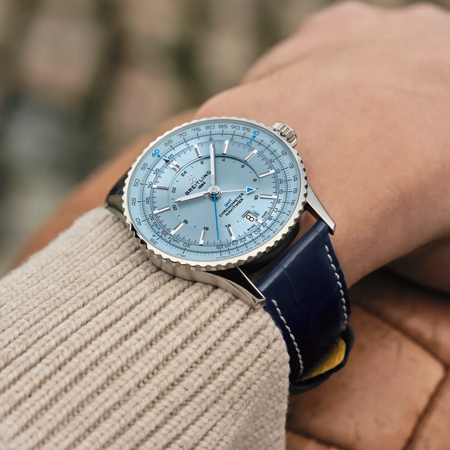 Breitling GMT 41 A32310171C1P1 Watch Japan Official - Image 5