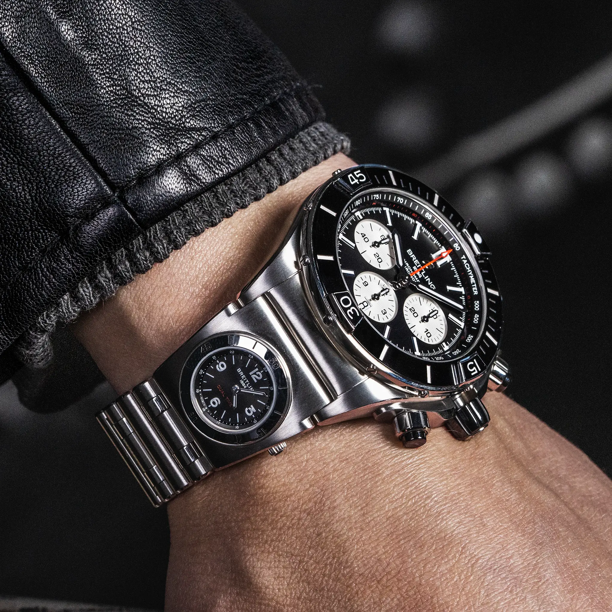 Breitling B01 44 AB0136251B1A2 Watch Japan Official - Image 5