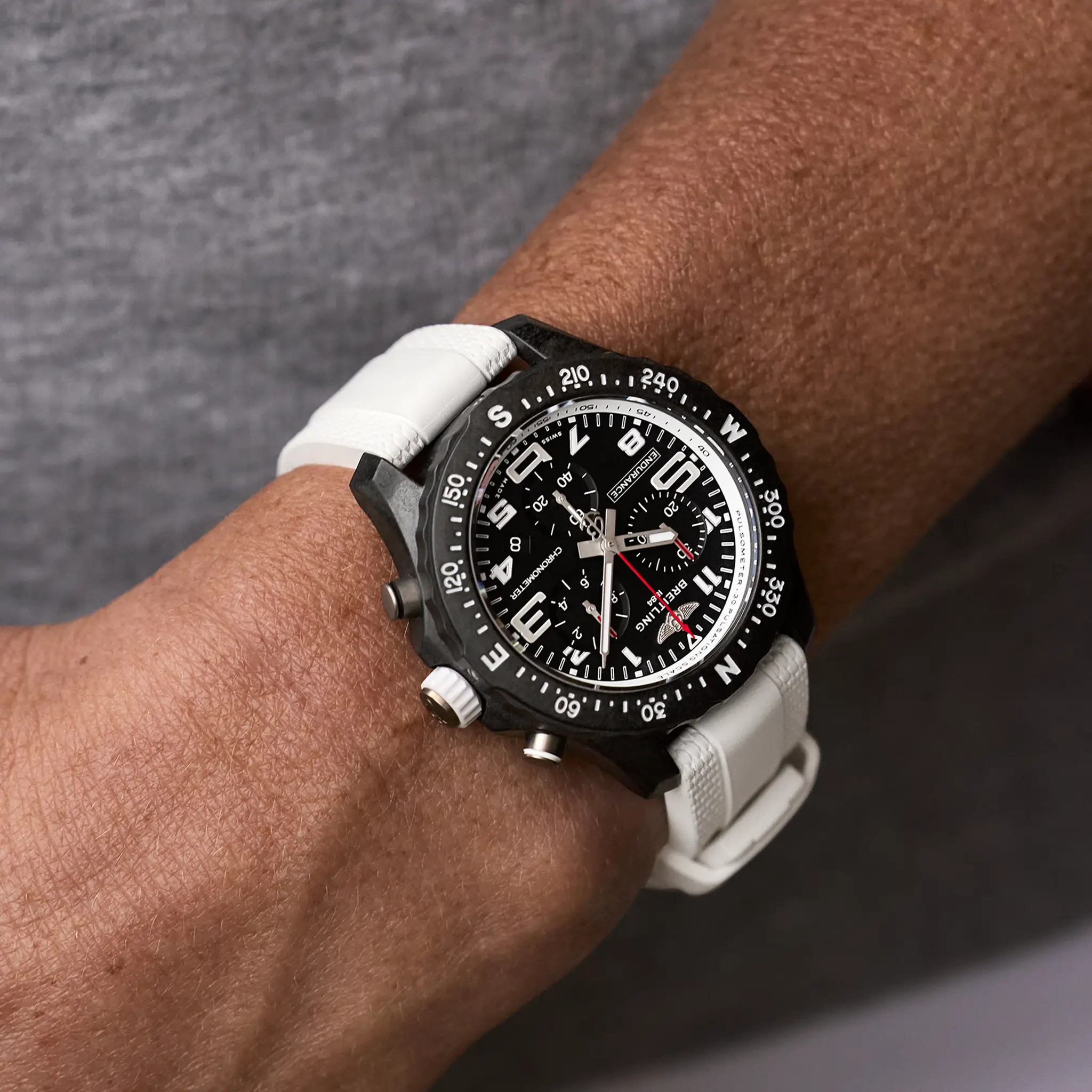 Breitling Endurance Pro X83310A71B1S1 Quartz 38mm Unisex Watch - Image 5