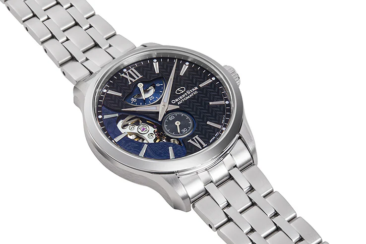 BVLGARI B-03 Octo Velocissimo 2-Year Warranty Black Stainless Steel Elegant Design Water Resistant - Image 3