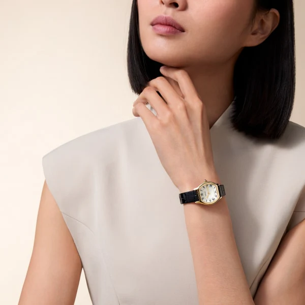 Cartier Tortue wgto0015 Elegant Design Luxury Watch - Image 8
