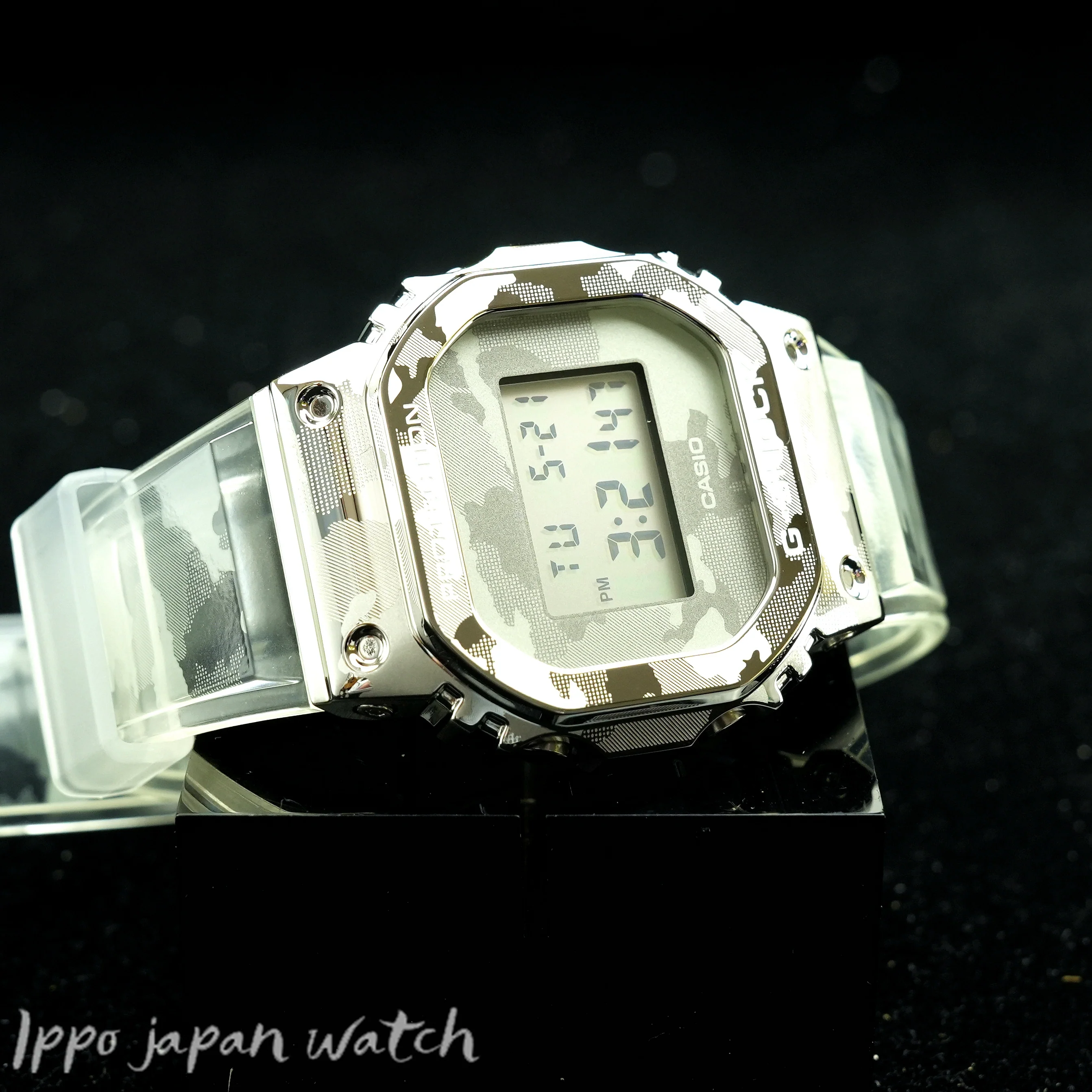 CASIO G-SHOCK GM-5600SCM-1DR Men's Watch - Image 6