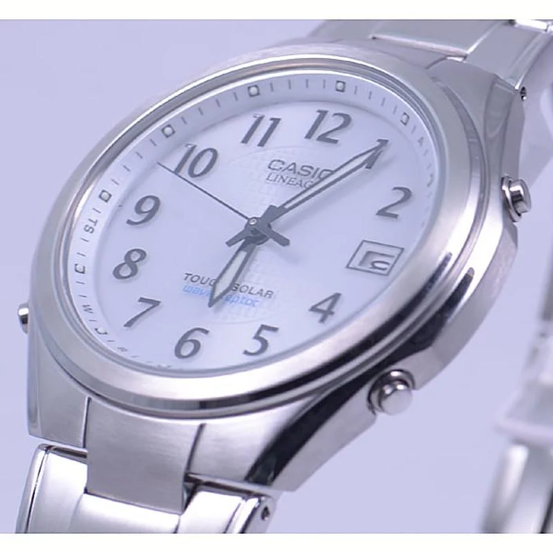 Casio Men's LINEAGE Solar Radio Watch with Push & Release Band LIW-120DEJ-7A2JF - Image 2