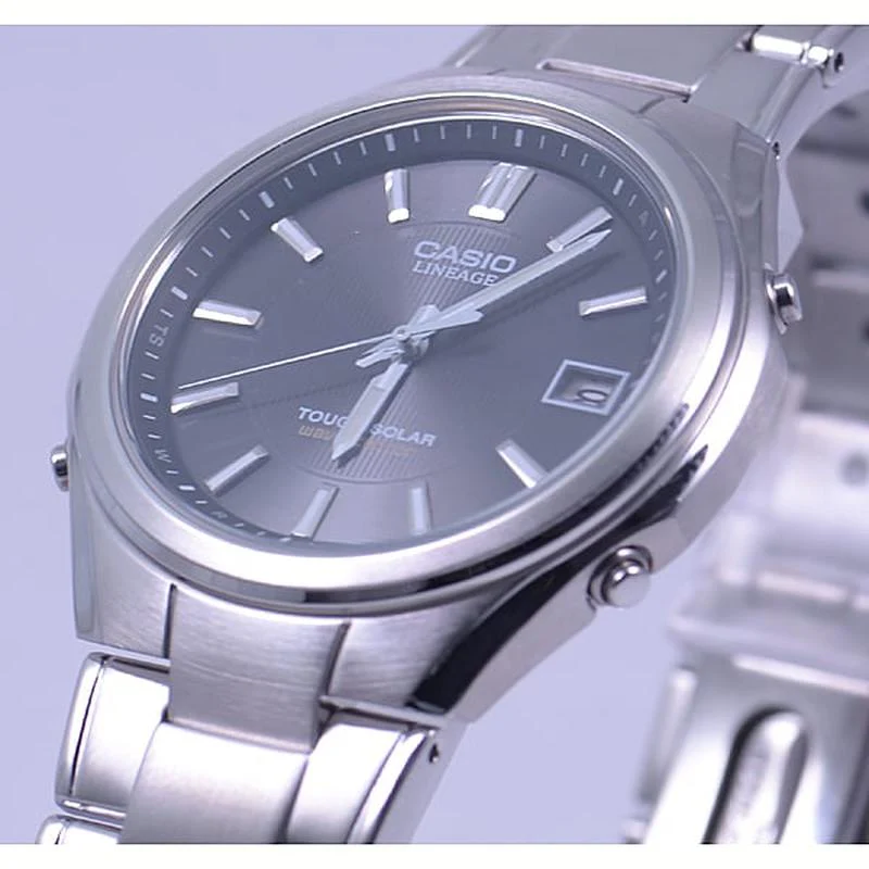 Casio Men's LINEAGE Solar Wave Watch with Push & Release Band LIW-120DEJ-1AJF - Image 2