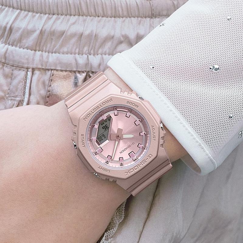 Casio Women's G-SHOCK Minimal Design GMA-P2100ST-4AJF - Image 5