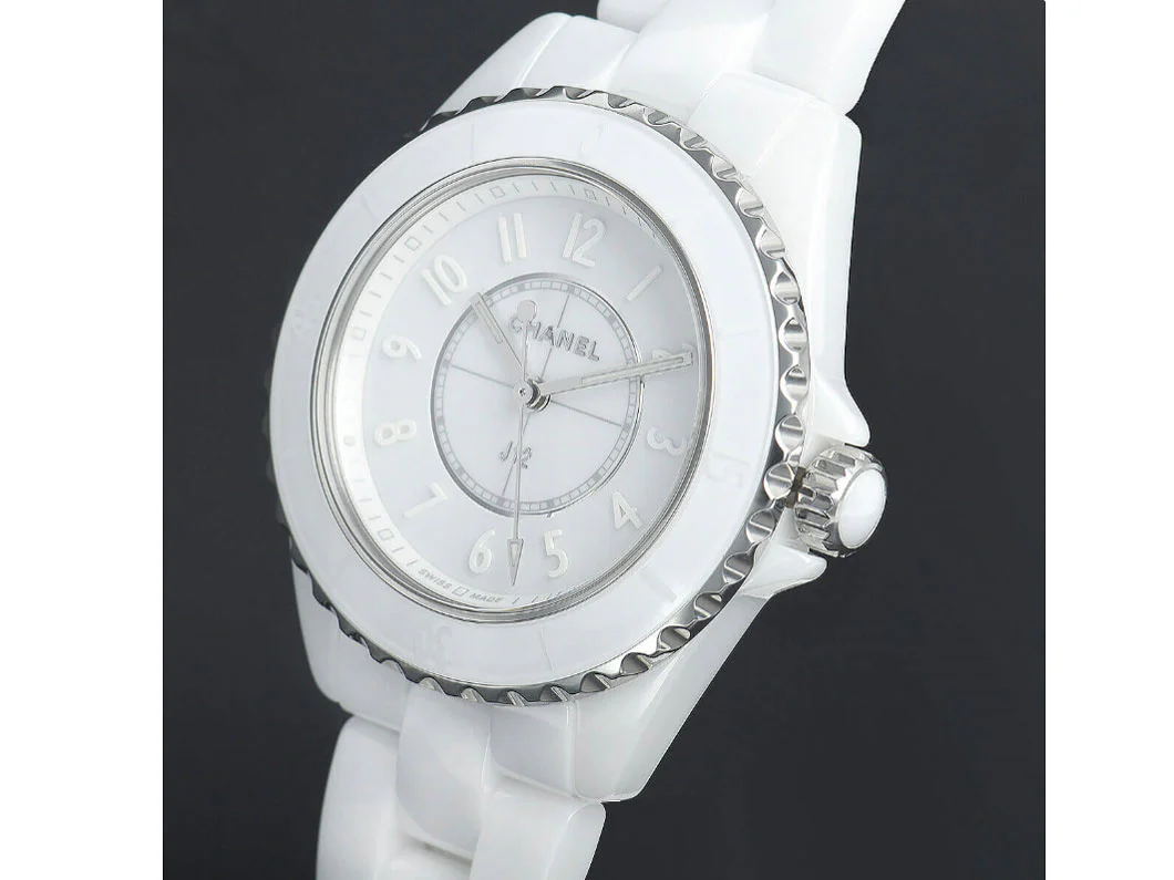 CHANEL H6345 Elegant Ladies Watch