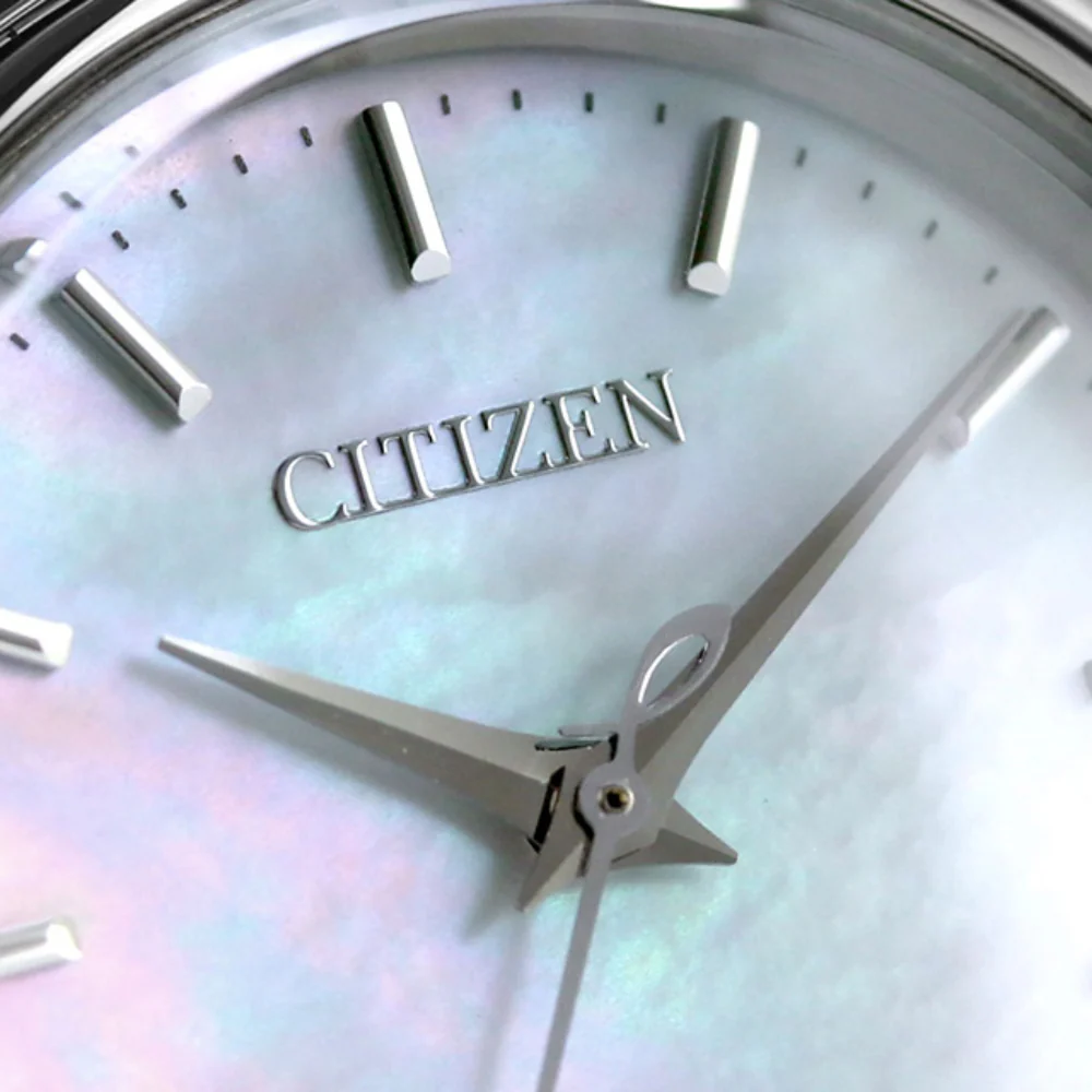 Citizen Ladies Watch CITIZEN L ARCLY Collection Solar-Powered Eco-Drive with Interchangeable Band EM1090-60D - Image 2