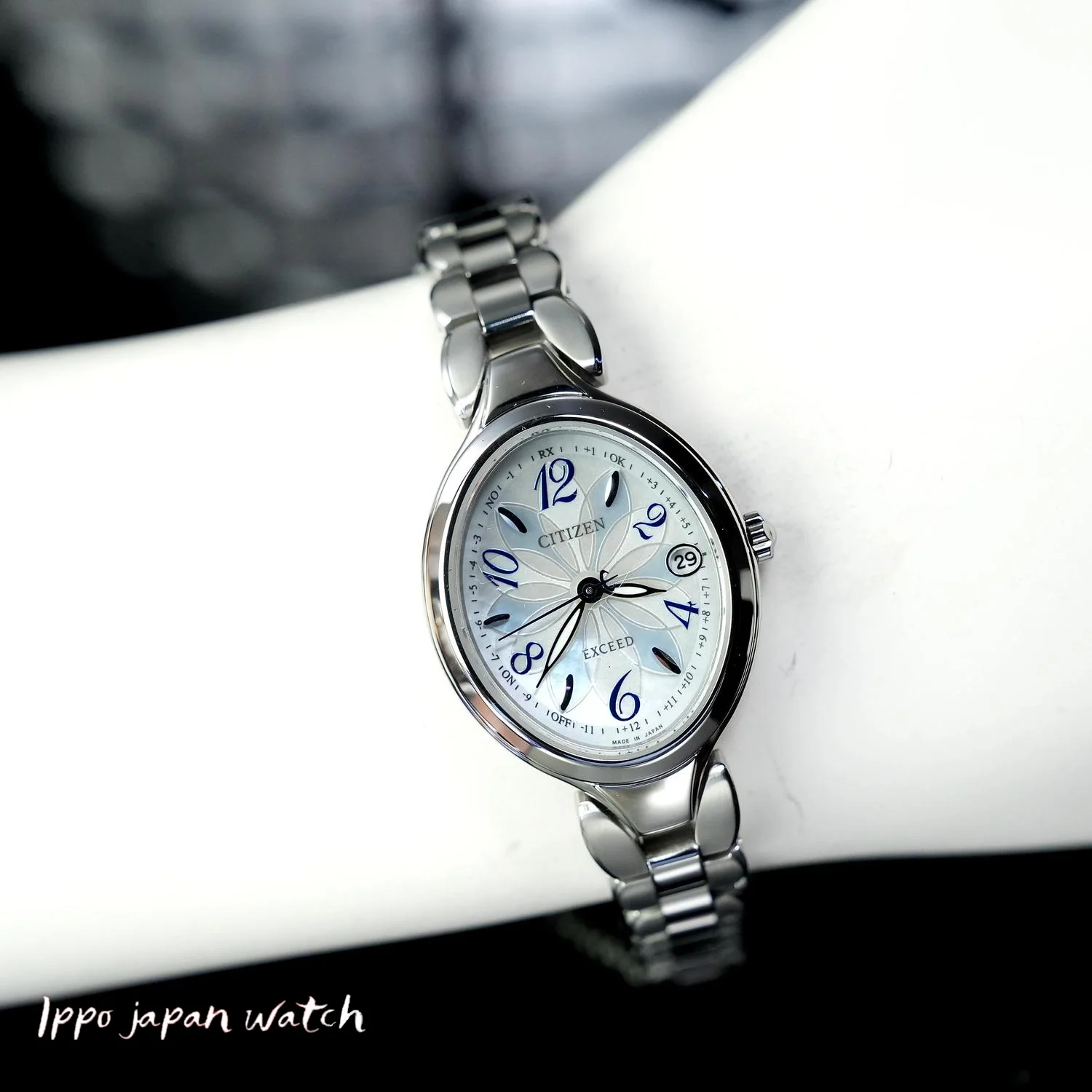 Citizen ES9510-57D EXCEED Eco-Drive Radio-Controlled analog Super Titanium Ladies Watch 2025.12.4 release - Image 4