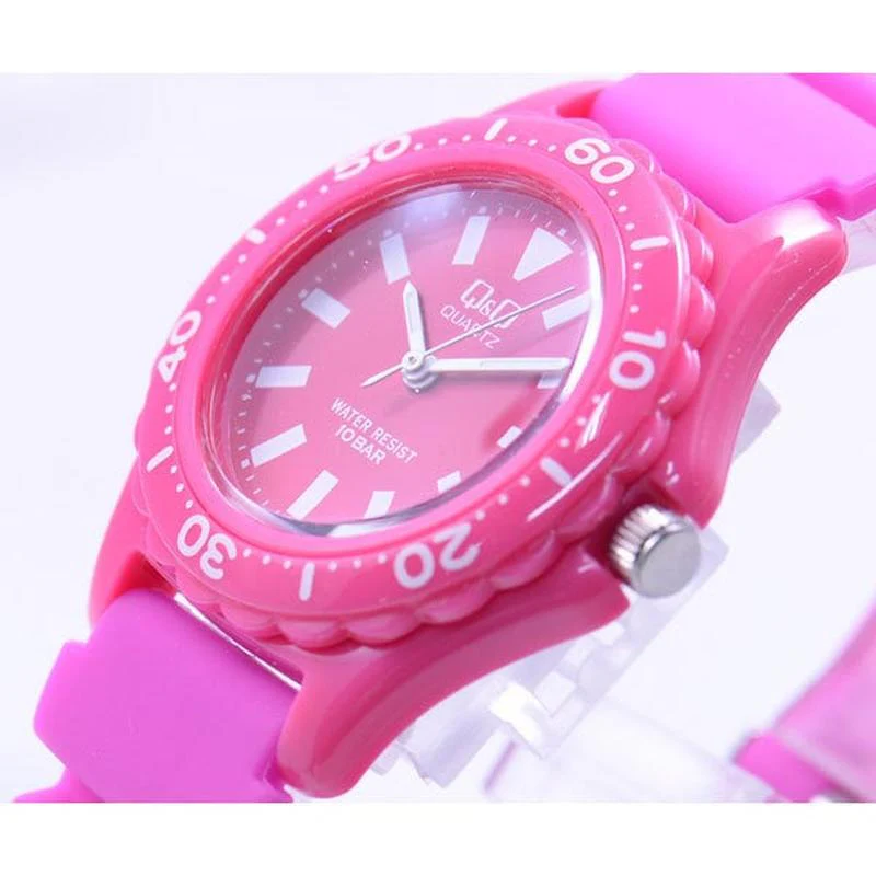 Citizen Ladies Sports Watch Quartz 10 ATM Water Resistant VR25-003 - Image 2