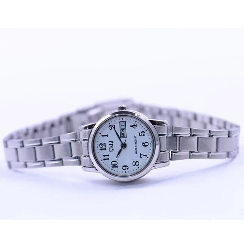 Citizen Ladies Watch with Day and Date Feature A207-204 - Image 3