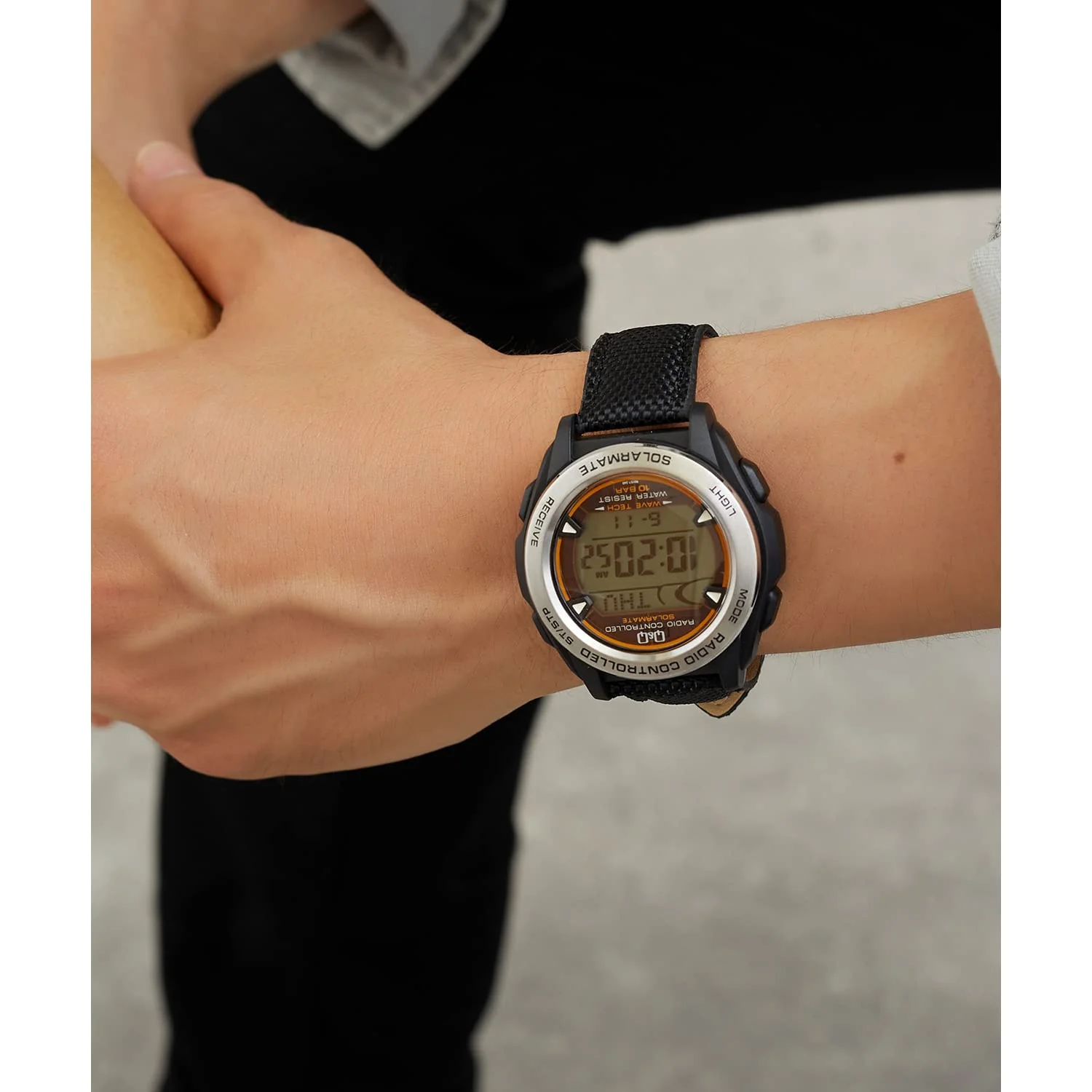 CITIZEN Q&Q SmileSolar MHS7-340 Solar Radio Watch - Image 3