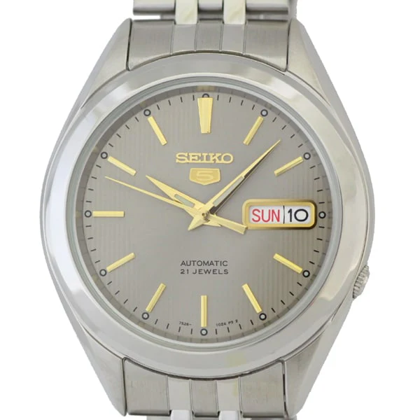 CITIZEN QB78 412 Eco Drive Men's Watch with Water Resistance Classic Design and Date Function