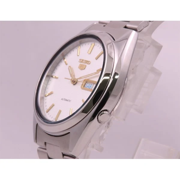CITIZEN RS25 0482H Reguno Solar Tech Radio Controlled Men's Watch with Classic Design and Water Resistance - Image 2
