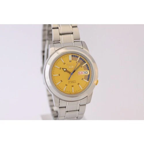 CITIZEN VR25 001 Elegant Quartz Casual Ladies Watch with Water Resistance and Classic Design