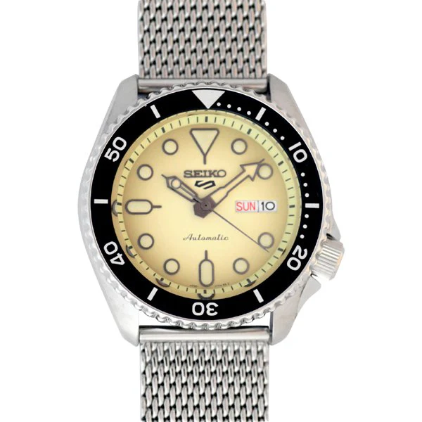 CITIZEN VR78 001 Eco Drive Men's Watch Water Resistant Classic Design with Date Function and Stainless Steel Band
