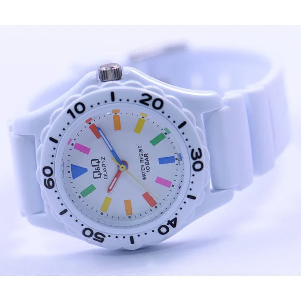 CITIZEN WATCH VR25 002 Women's Sports Watch with 10 ATM Water Resistance, Quartz Movement, and Stylish Design for Active Lifestyles - Image 3