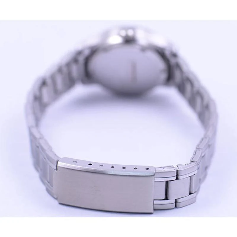 Citizen Women's Wristwatch Stainless Steel Model W473-204 - Image 4