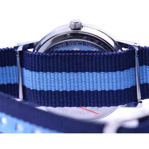 CLEVER TE AM042 NVS Stylish Men's Watch with Durable Stainless Steel, Water Resistant Design, and Elegant Blue Dial for Everyday Wear - Image 4