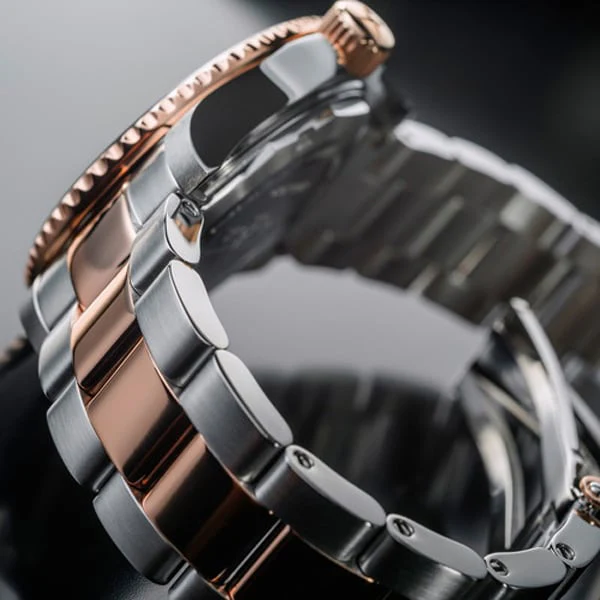 DAVOSA 161.555.65 Men's Watch with Metal Bracelet and Ceramic Bezel Water Resistant Classic Design - Image 4