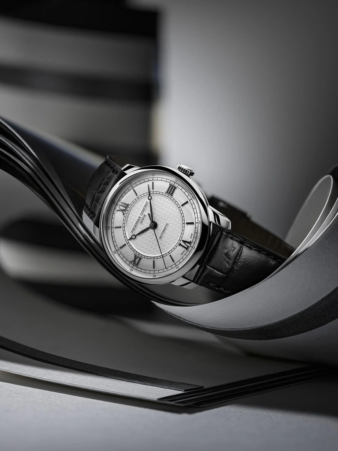Frederique Constant FC-301S3B6 Luxury Automatic Watch Elegant Design Swiss Movement Sapphire Crystal - Image 7