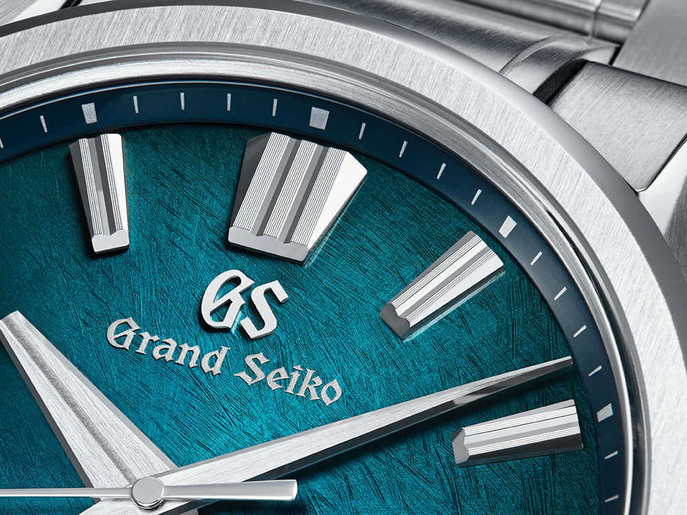 Grand Seiko SLGA025 Automatic Movement Sapphire Crystal Stainless Steel Case Water Resistant 200m - Image 2