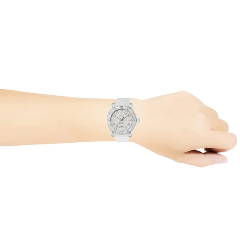 Gucci Unisex Rubber Band Watch YA136337 with 2-Year Warranty (Imported) - Image 2
