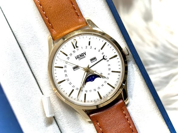 HENRY LONDON HL34 MS 0444 AL Stylish White Apple Leather Watch with 2 Year Warranty, Timeless Design and Comfortable Fit