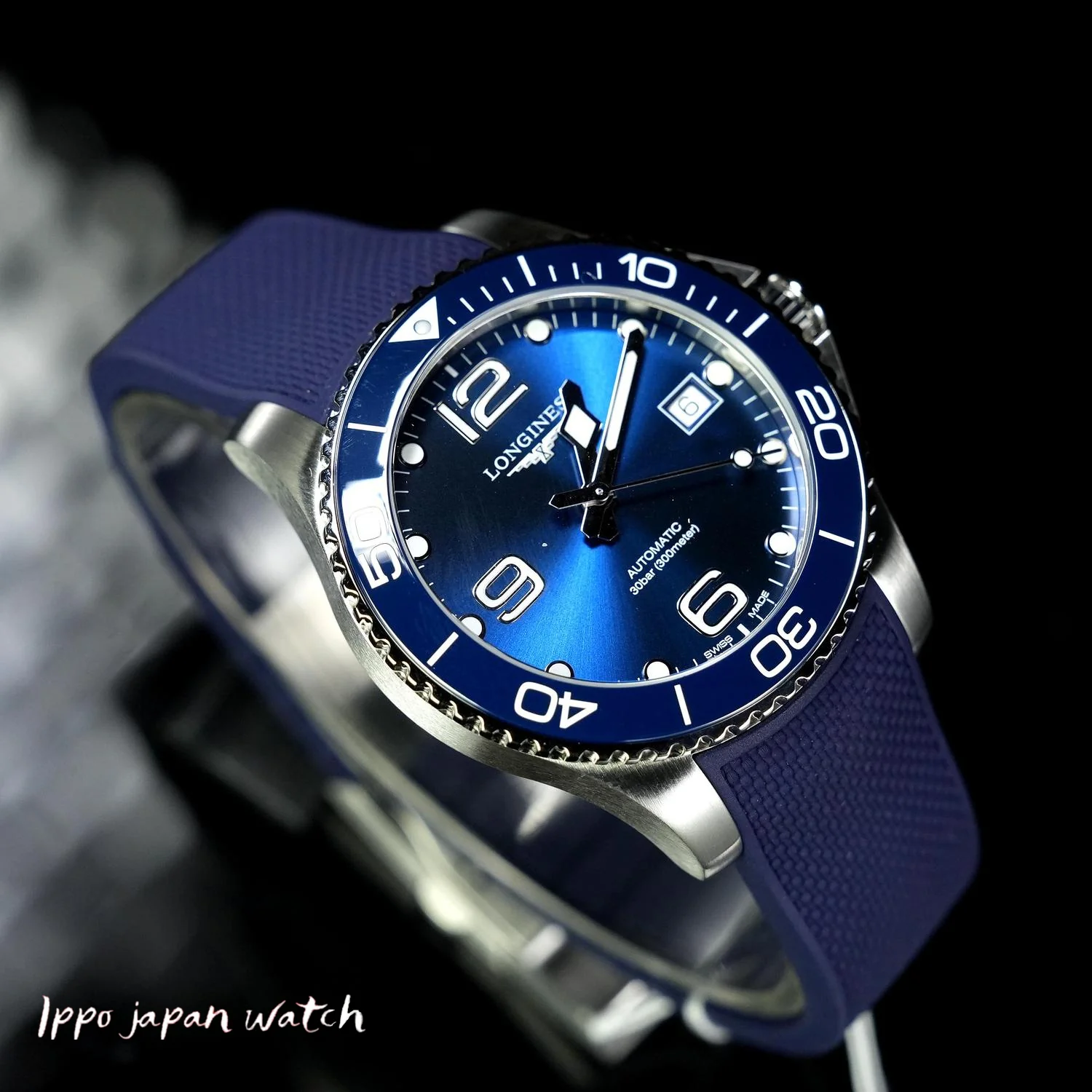 Longines L3.780.4.96.9 Men's Rubber Strap Watch Parallel Imported with 2-Year Warranty - Image 2