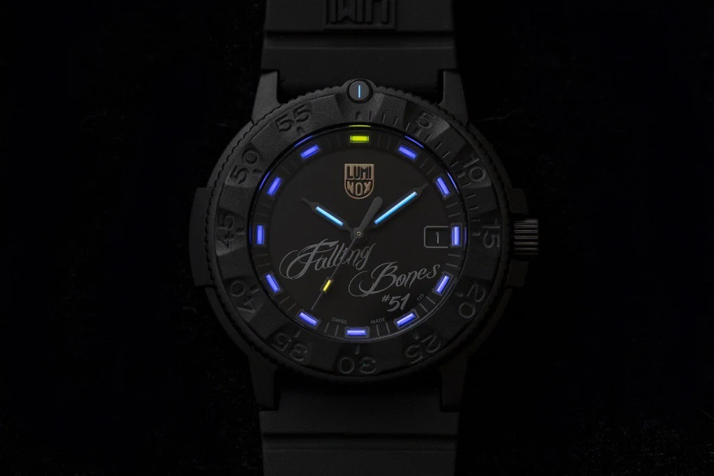 Luminox 3000 Navy Seal 【japn Limited】original Navy Seal Series Ref. Fallingbones FE Set Quartz Men's Watch - Image 4