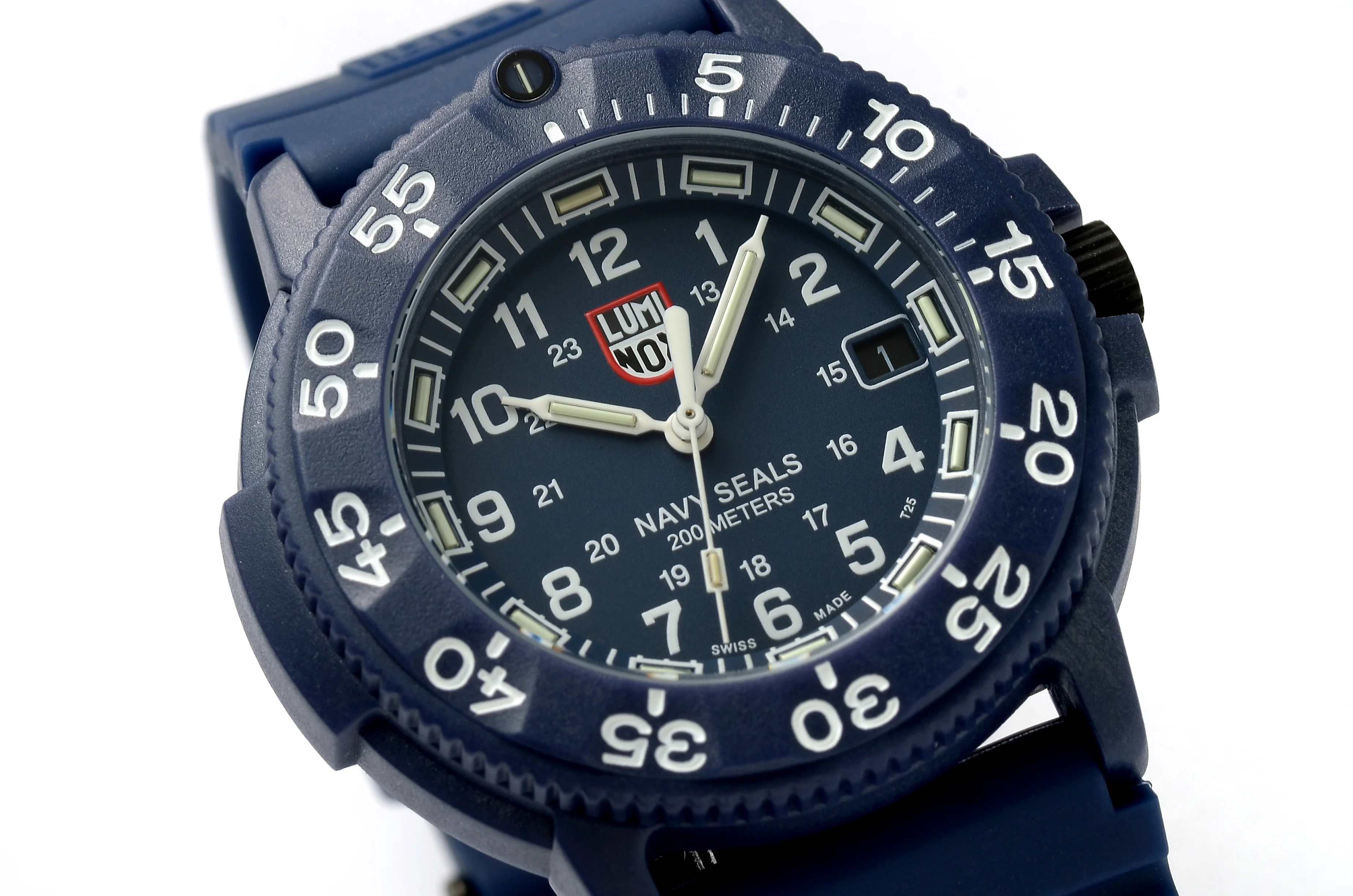 Luminox 3003 Navy Seal 【japan Limited】original Navy Seal 3000 Series Ref. Navy Quartz Unisex Watch - Image 4