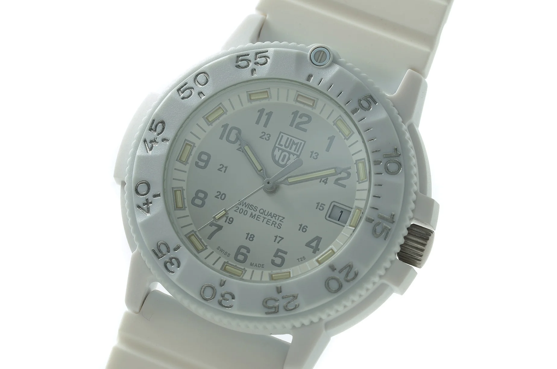 Luminox 3007 Navy SEAL 【JAPAN LIMITED】ORIGINAL NAVY SEAL 3000 SERIES Ref. Whiteout Quartz Unisex Watch - Image 4