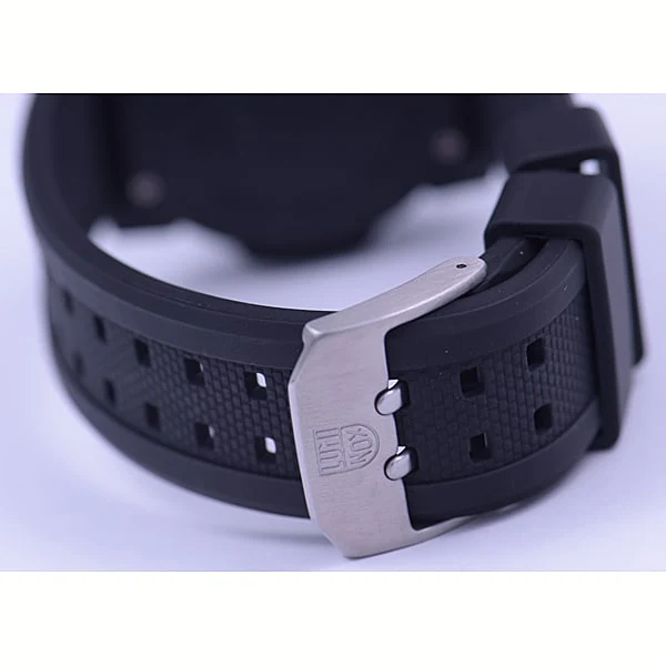 LUMINOX 3051 NAVY SEAL COLORMARK 3050 SERIES Water Resistant Classic Design with 2 Year Warranty and Durable Build - Image 5