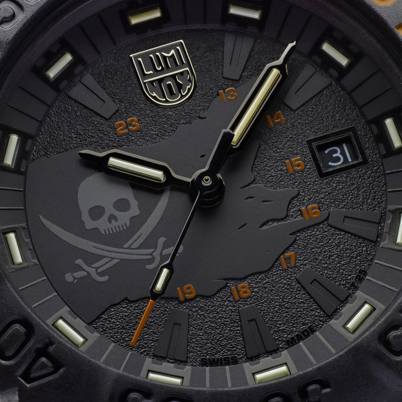 Luminox Navy Seal Colormark 3050 Series Ref. 3051.PIR.LE - Image 5