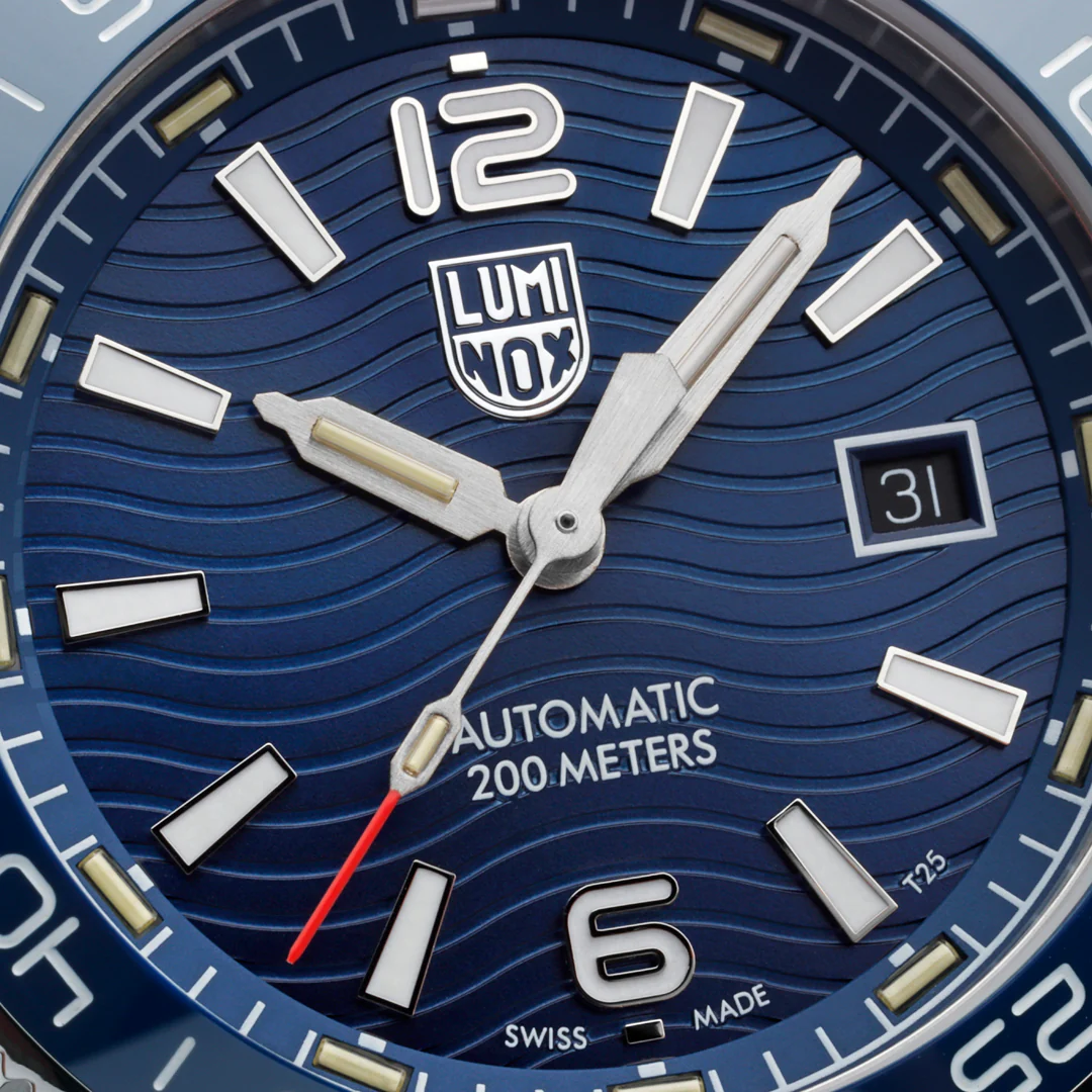 Luminox Pacific Diver Automatic 3100 Series Ref. 3104.AUTOMATIC - Image 4