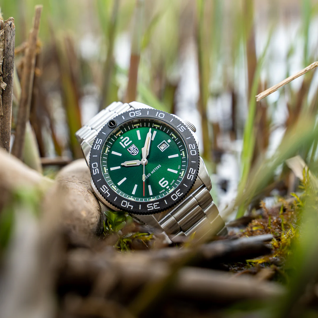 Luminox Pacific Diver 3120 Series Ref. 3137 - Image 4