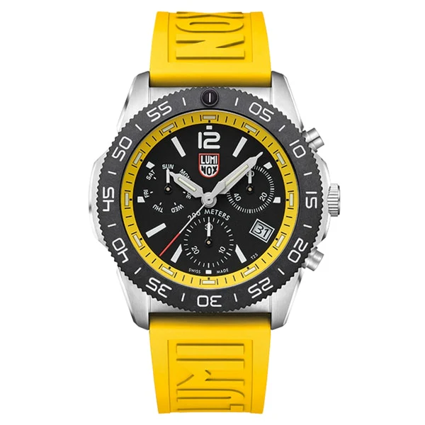LUMINOX 3145 Pacific Diver Chronograph with 200m Water Resistance, Swiss Movement, Luminous Hands, 2 Year Warranty