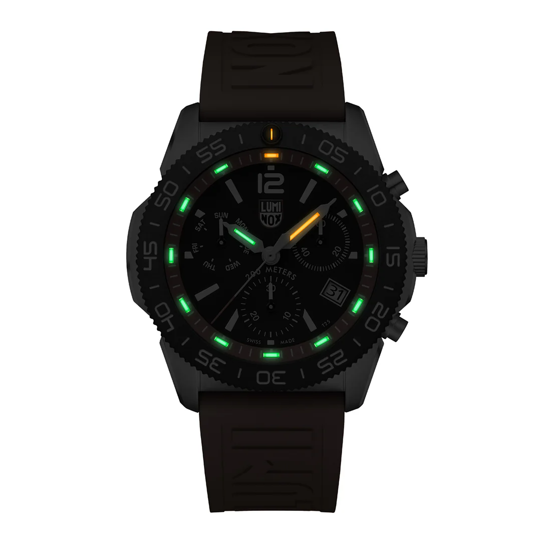 Luminox Pacific Diver Chronograph 3140 Series Ref. 3149 - Image 3