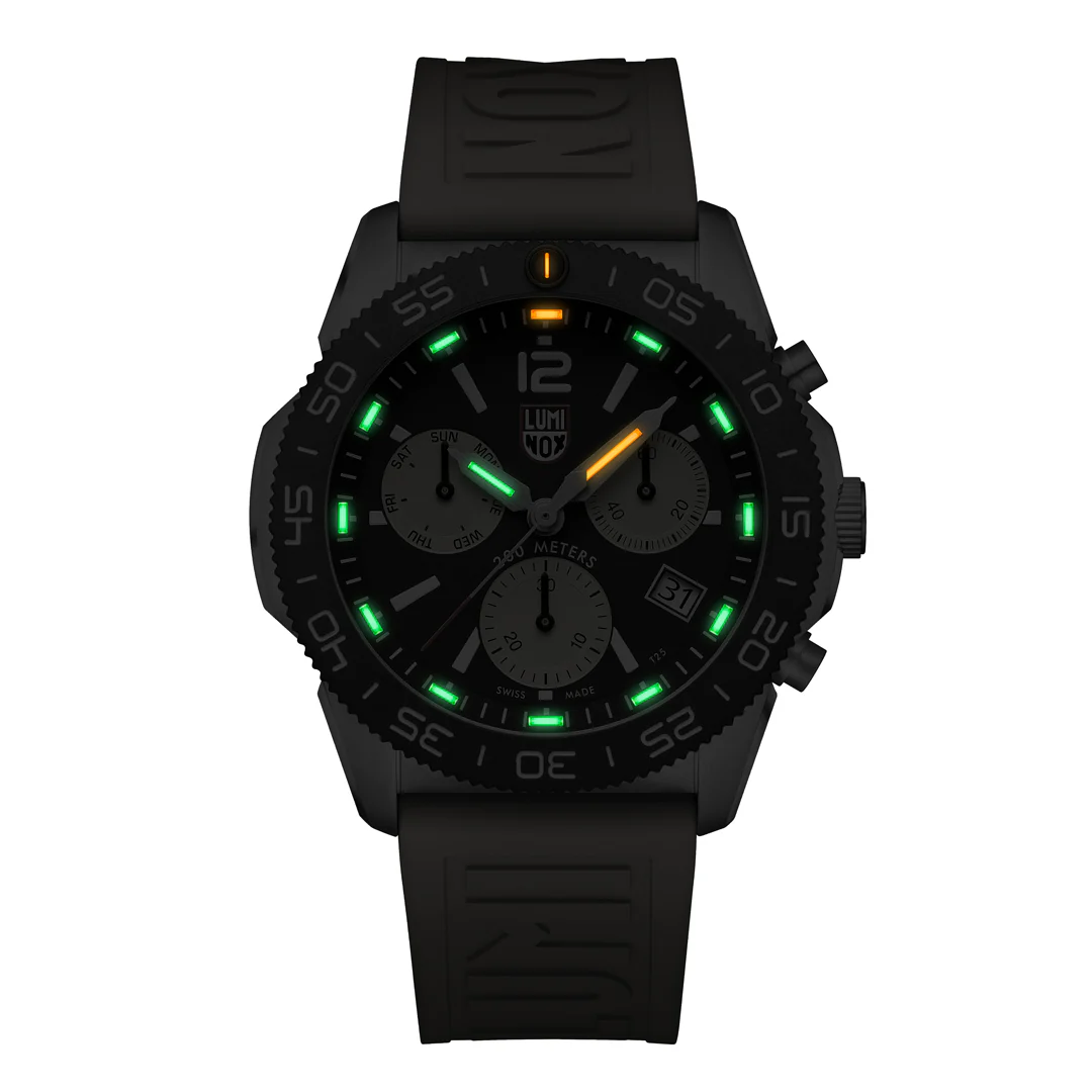 Luminox Pacific Diver Chronograph 3140 Series Ref. 3150 - Image 3