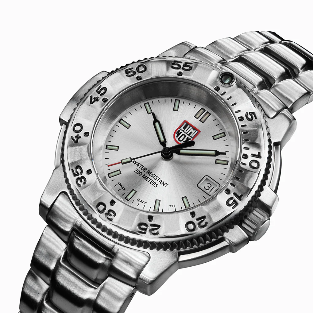 Luminox 3210 Navy Seal 【japan Limited】navy Seal Steel 3200 Series Ref. Jpn Ltd Quartz Men's Watch - Image 3