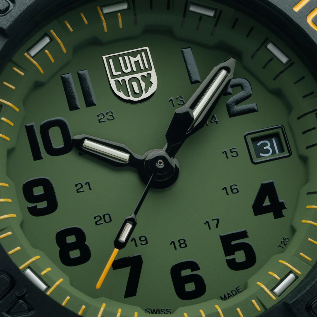 Luminox New Navy Seal 3500 Series Ref. 3517.NSF.SET - Image 4