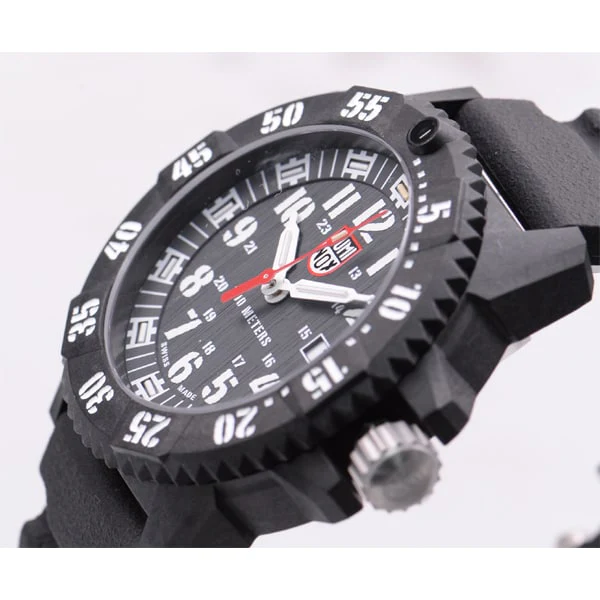 LUMINOX 3801 Master Carbon Seal 3800 Series with 2 Year Warranty, Durable Carbon Case, Swiss Movement, Water Resistant - Image 2