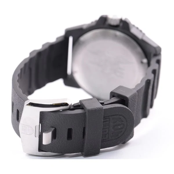 LUMINOX 3801 Master Carbon Seal 3800 Series with 2 Year Warranty, Durable Carbon Case, Swiss Movement, Water Resistant - Image 5