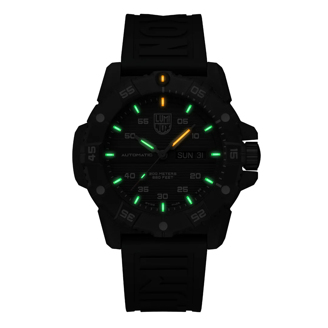 Luminox Master Carbon Seal Automatic 3860 Series Ref. 3877 - Image 3