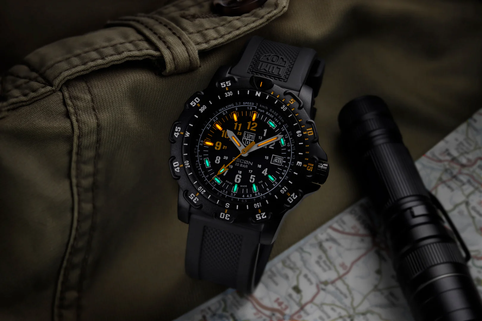 Luminox New Recon Point Man 8820 Series Ref. 8825.HERITAGE.SET - Image 6