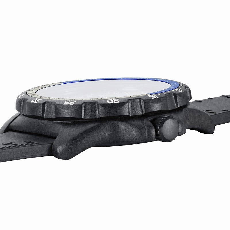 Luminox Recon Nav Spec 8830 Series Ref. 8833 - Image 5