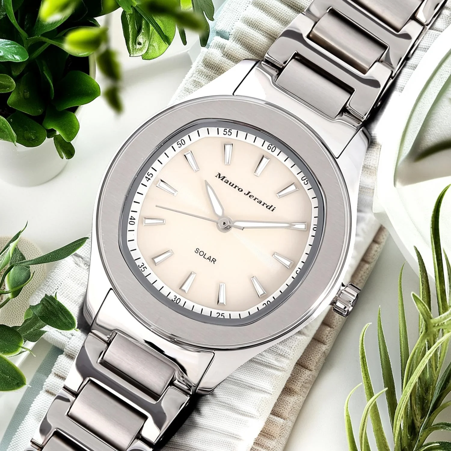 MAURO JERARDI MJ054-3 Solar Women's Watch - Image 2