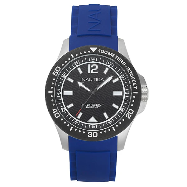 NAUTICA NAPMAU002 Stylish Dive Watch - Water Resistant 200M - Durable Stainless Steel - Luminous Hands