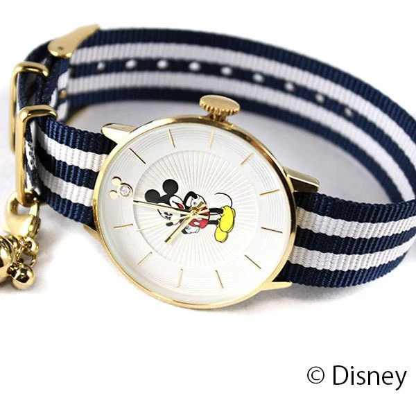 No Brand DY301BRL Disney Character Watch Mickey Mouse Belt Set Stylish Design Comfortable Fit Durable Materials